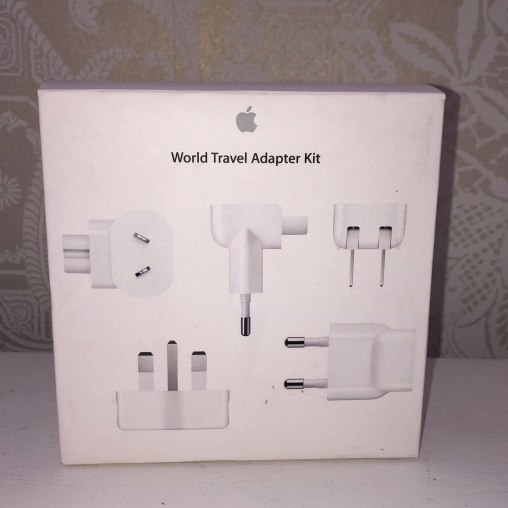 Apple World Travel Adapter Kit